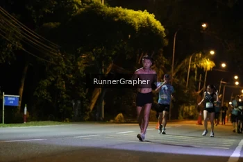 Runner Photo 1571232