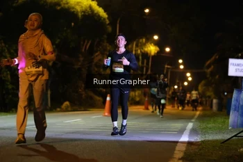 Runner Photo 1571238