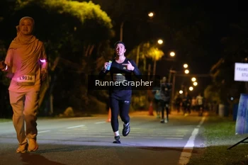 Runner Photo 1571240