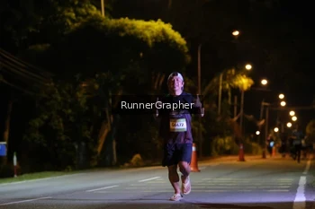 Runner Photo 1571349