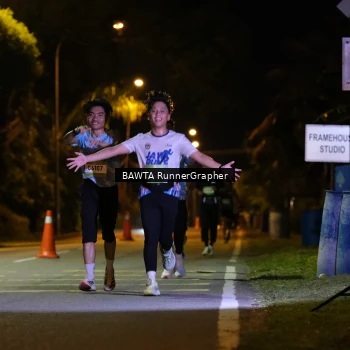 Runner Photo 1571399