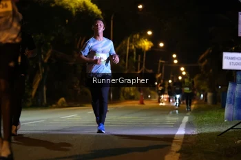 Runner Photo 1571526