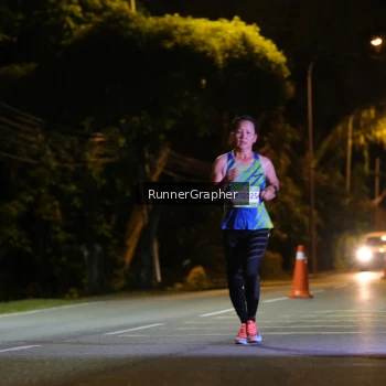 Runner Photo 1571545