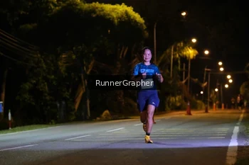 Runner Photo 1571595