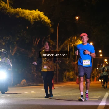 Runner Photo 1571609