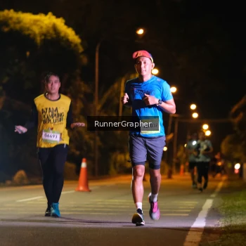 Runner Photo 1571613