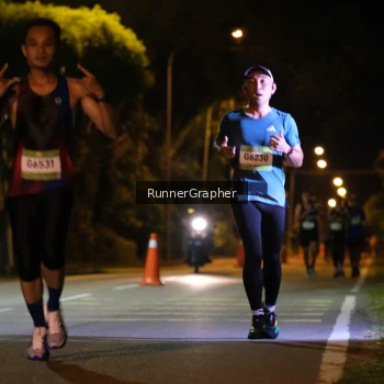 Runner Photo 1571648
