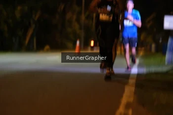 Runner Photo 1571690
