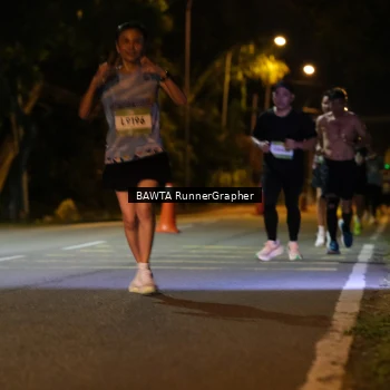 Runner Photo 1571783