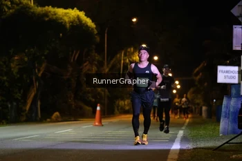 Runner Photo 1571821