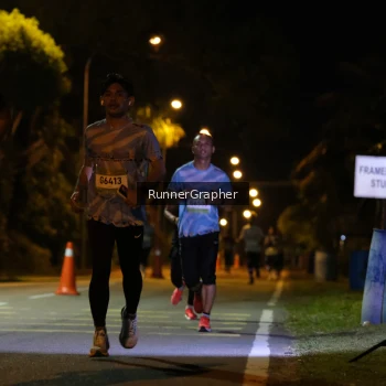 Runner Photo 1571931