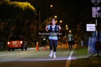 Runner Photo 1571977
