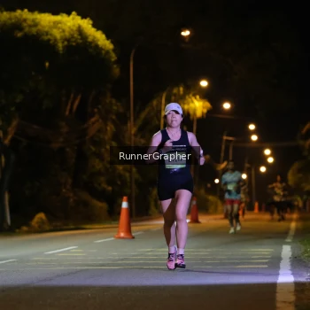 Runner Photo 1572064