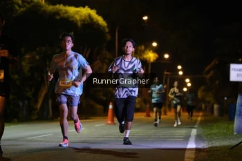 Runner Photo 1572085