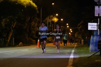 Runner Photo 1572089
