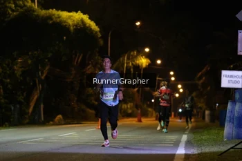 Runner Photo 1572101
