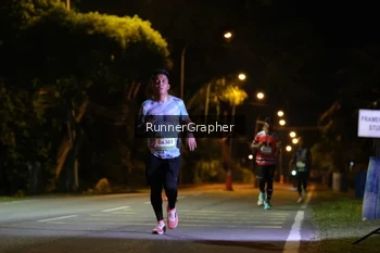 Runner Photo 1572106