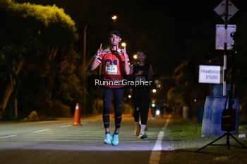 Runner Photo 1572111