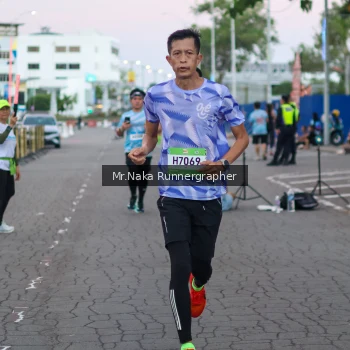 Runner Photo 1572163