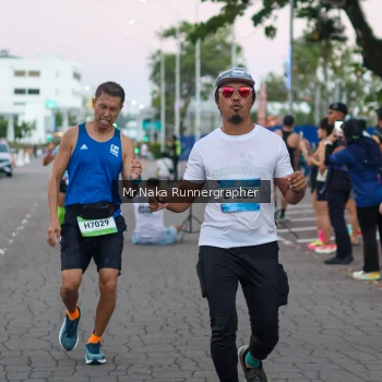 Runner Photo 1572174