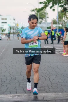 Runner Photo 1572337