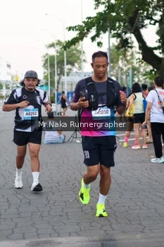 Runner Photo 1572481