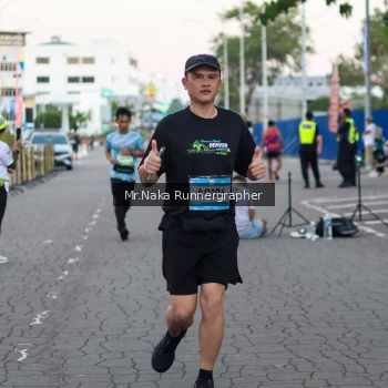 Runner Photo 1572562