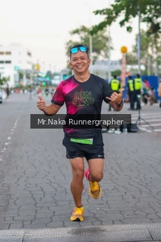 Runner Photo 1572792