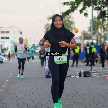 Runner Photo 1572919