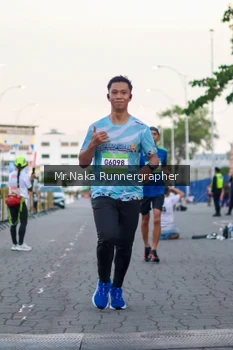 Runner Photo 1573157