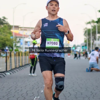 Runner Photo 1573202