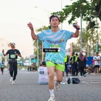 Runner Photo 1573445