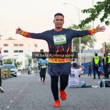 Runner Photo 1573482