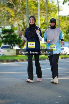 Runner Photo 1575959
