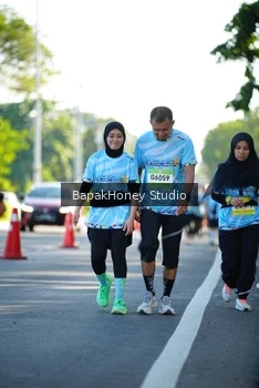 Runner Photo 1576236