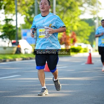 Runner Photo 1576290