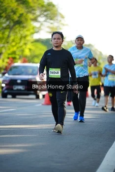 Runner Photo 1576396