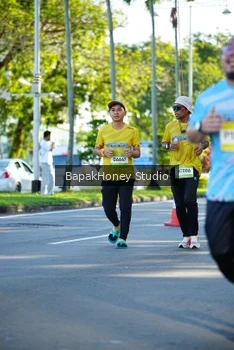 Runner Photo 1576580