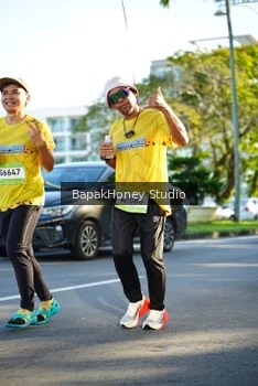 Runner Photo 1576625