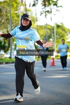 Runner Photo 1576820