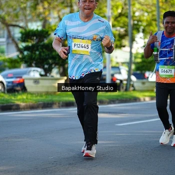 Runner Photo 1578264