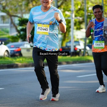 Runner Photo 1578274
