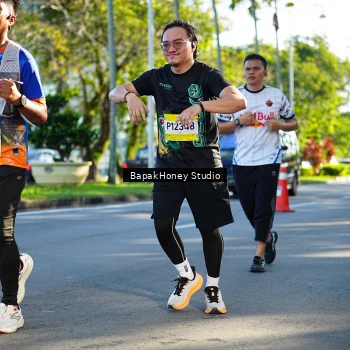 Runner Photo 1578289