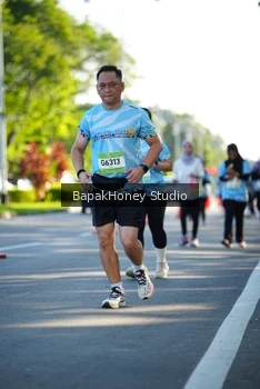 Runner Photo 1578349