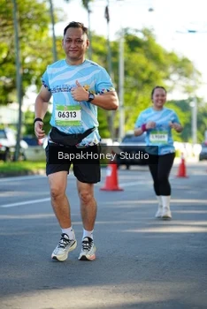 Runner Photo 1578372