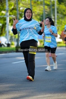 Runner Photo 1580045