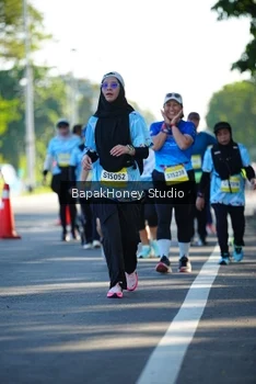 Runner Photo 1580073