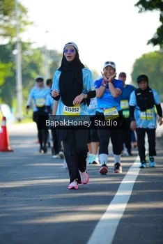 Runner Photo 1580075