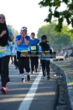 Runner Photo 1580078
