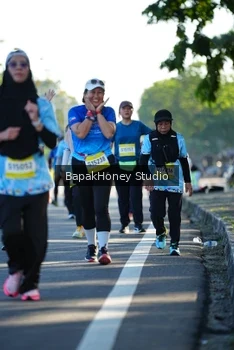 Runner Photo 1580082